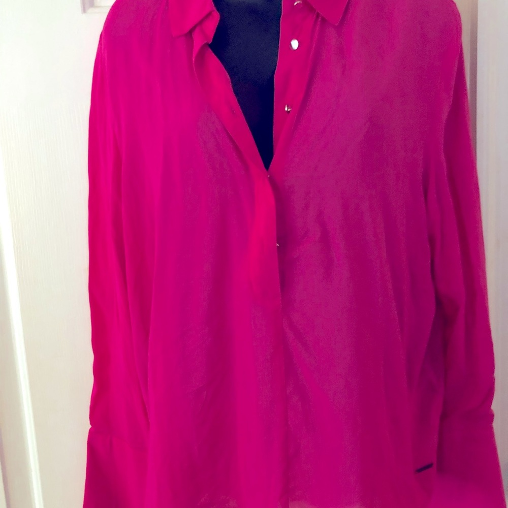PRICE DROP SALE NWT Tahari  fushia pink blouse